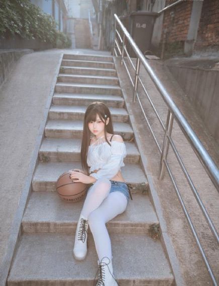 侵犯女教师av_JVID性感写真
