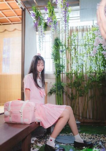 裸体动漫美女被操_爱奇艺VIP神马影院手机在线