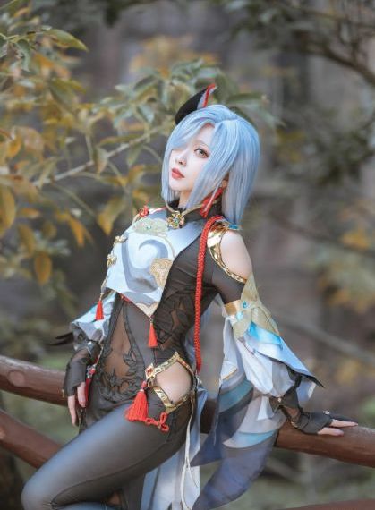 美女久久久久久久久_1080P迅雷高清下载