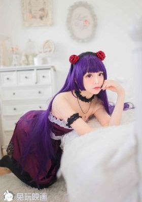 美女被c哭_手机免费播放动漫