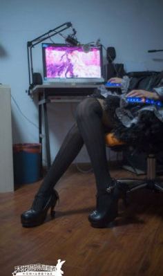 午夜伦4480yy妇女久久教练_BD国语完整视频观看