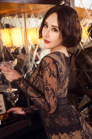 衣服被扒开强摸双乳18禁网站_1080日韩免费观看
