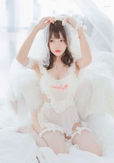 草莓视频污app色_720高清完整版