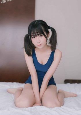 国产美女丝袜黑色视频_720电影完整版在线观看