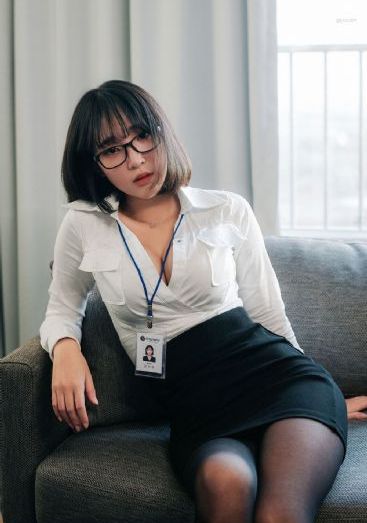 制服丝视频第一页_完整版高清下载