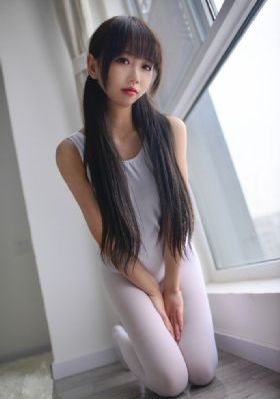 女人张开双腿让男人痛_BD英语神马在线观看