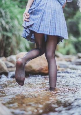 女人下面被添的全过视频_欧美电影在线